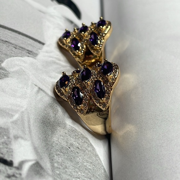Purple lovers gold ring - Picture 3 of 6